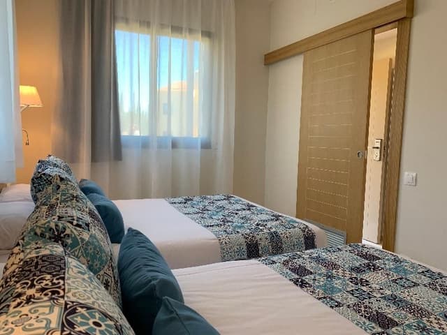 APARTMENT CAPACITY 6 TWO BEDROOMS