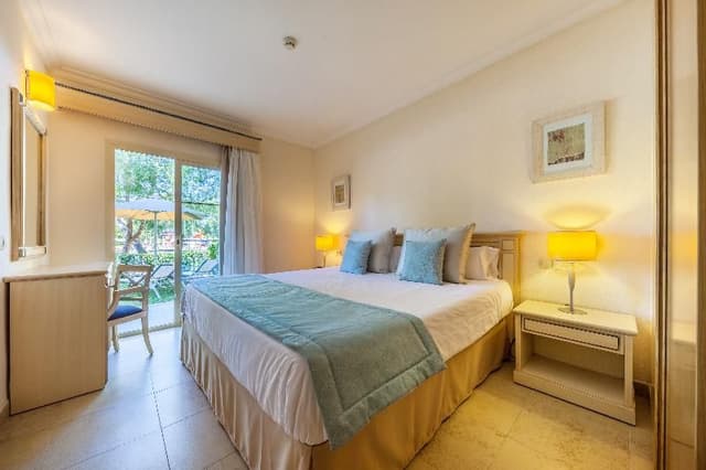 APARTMENT SUPERIOR