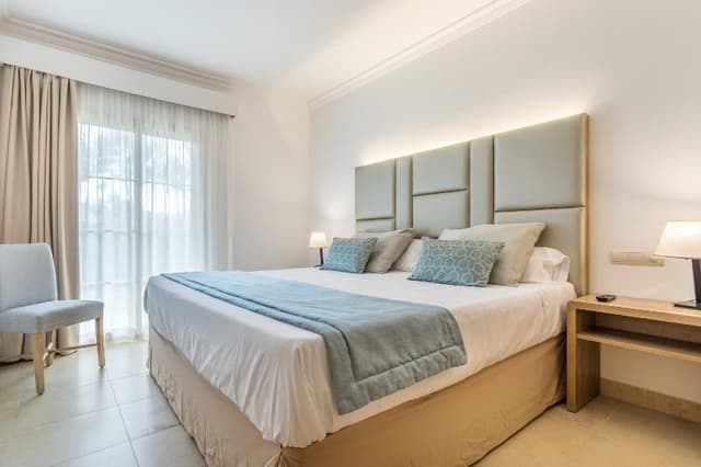APARTMENT PREMIUM
