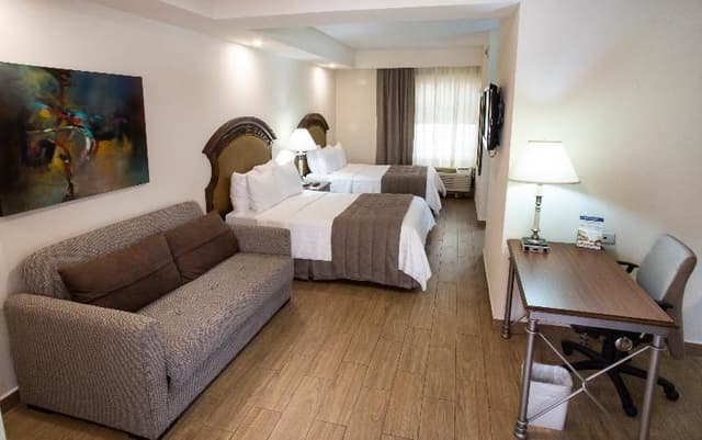 JUNIOR SUITE WITH KITCHENETTE