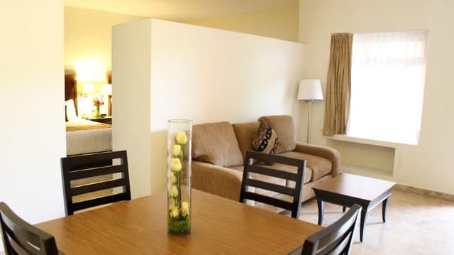 JUNIOR SUITE STANDARD
