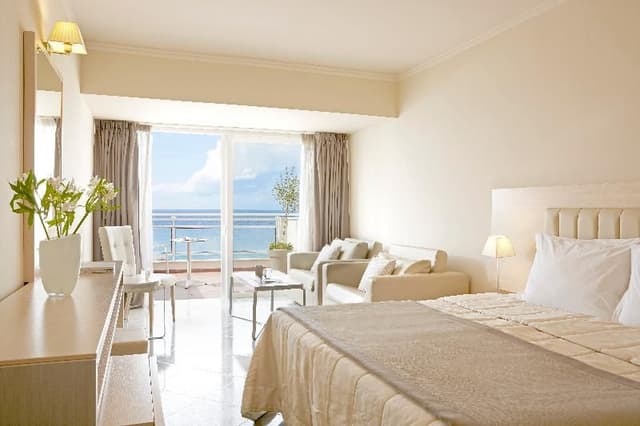 JUNIOR SUITE SEA VIEW