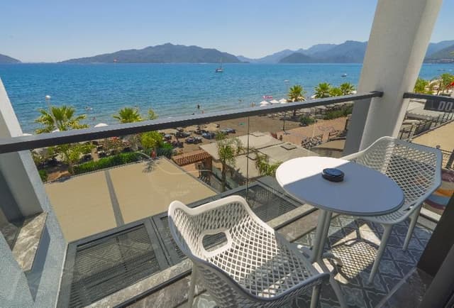DOUBLE SEA VIEW
