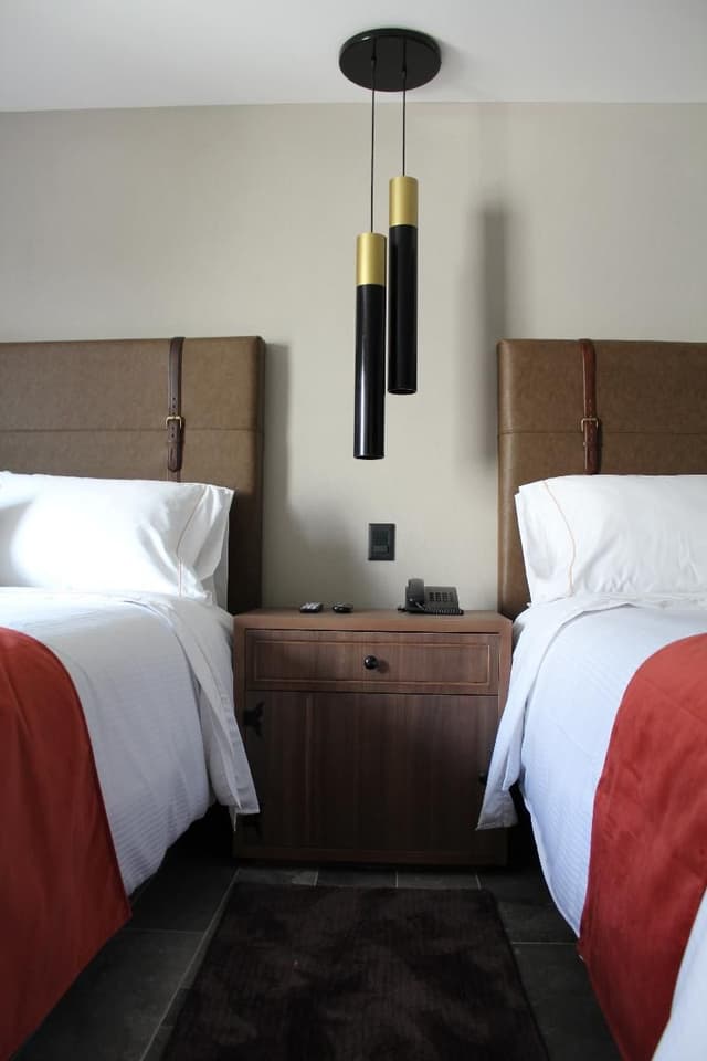 SUITE TWO BEDS