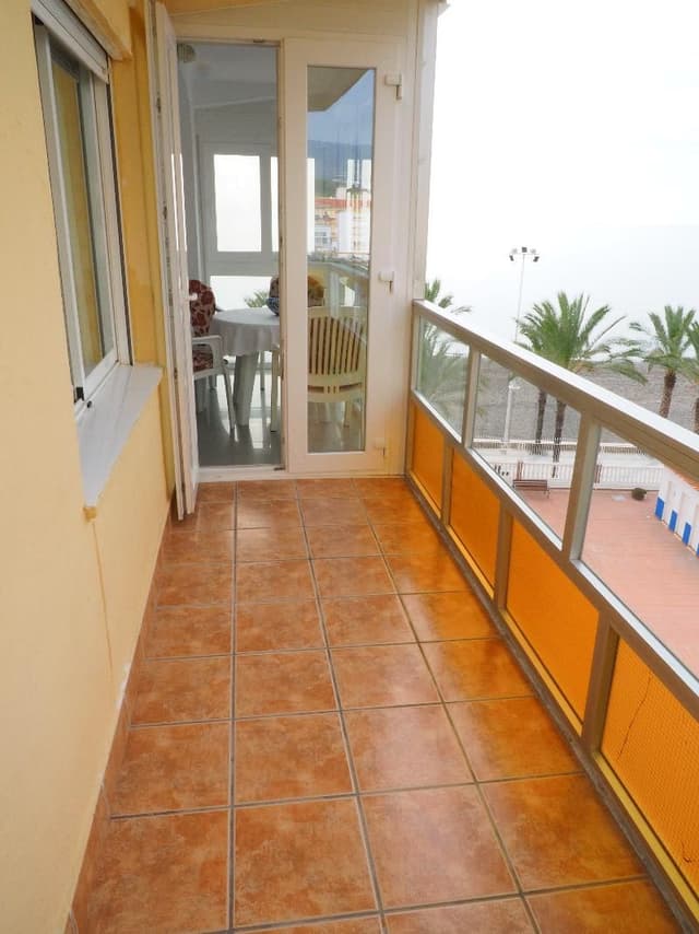 APARTMENT CAPACITY 5 TWO BEDROOMS