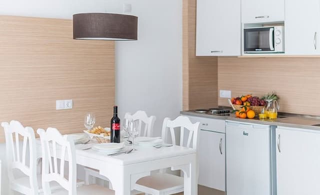 APARTMENT ONE BEDROOM