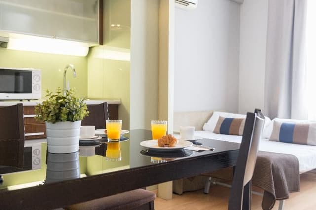 APARTMENT CAPACITY 4