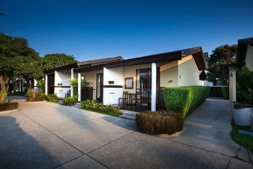 Deluxe Bungalow with Pool Access