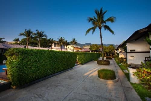 Deluxe Bungalow with Pool Access