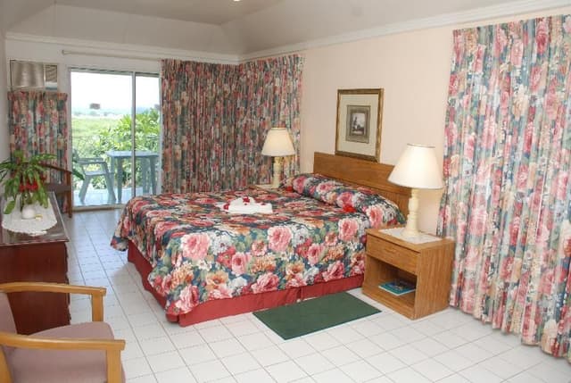 SUITE TWO BEDROOMS