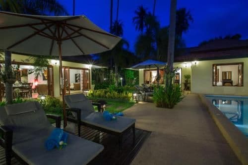 Villa - Beach Front