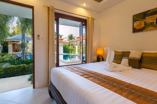 Villa - Beach Front