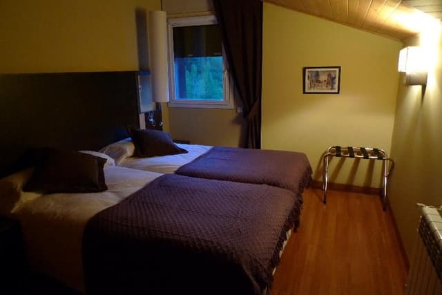 APARTMENT CAPACITY 2 ONE BEDROOM