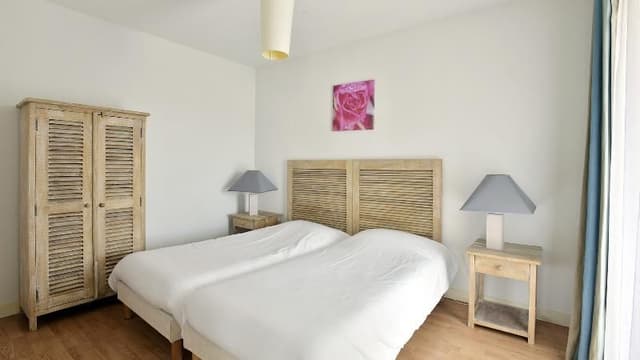 APARTMENT CAPACITY 6 TWO BEDROOMS
