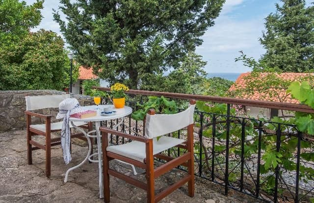 BUNGALOW GARDEN VIEW