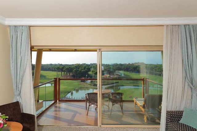 SUITE WITH JACUZZI