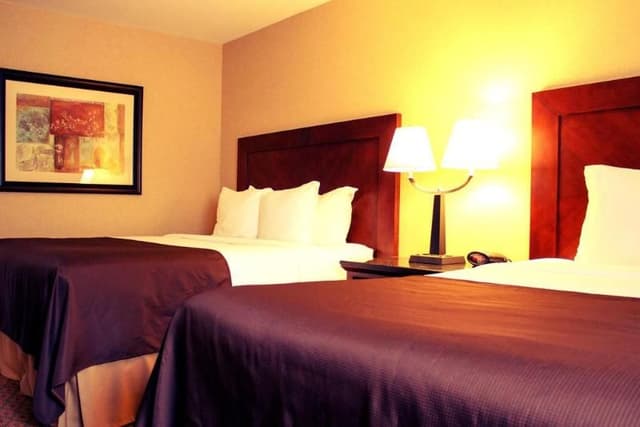 DOUBLE QUEEN SIZE BED