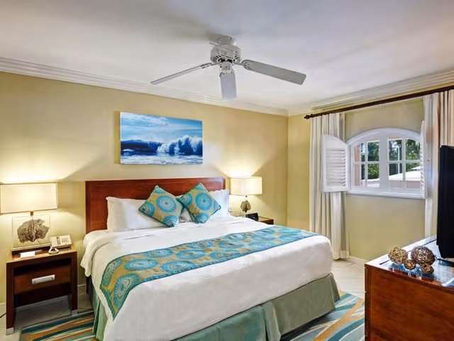 SUITE OCEAN VIEW ONE BEDROOM