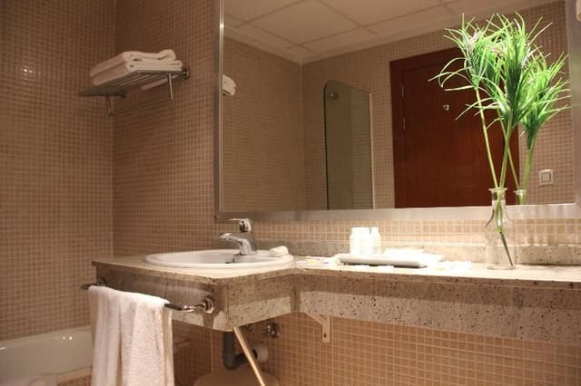 DOUBLE SINGLE USE STANDARD