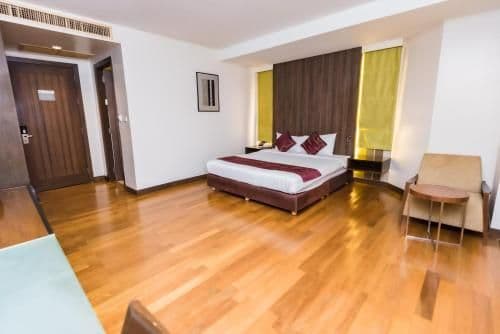 Premier Room