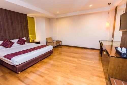 Premier Room
