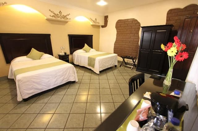 JUNIOR SUITE STANDARD