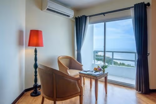 Deluxe Sea View Room