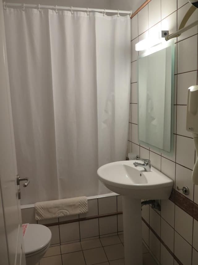 APARTMENT CAPACITY 3