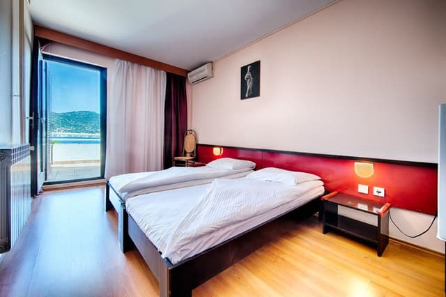 DOUBLE SEA VIEW WITH AIR CONDITIONING
