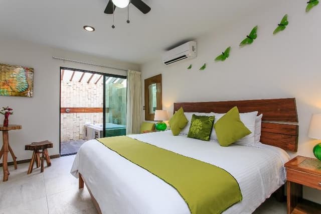 JUNIOR SUITE GARDEN VIEW