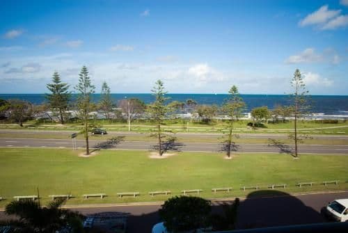 Spacious Southern Oceanview 3 Bedroom Apartment with 2 Balconies (301