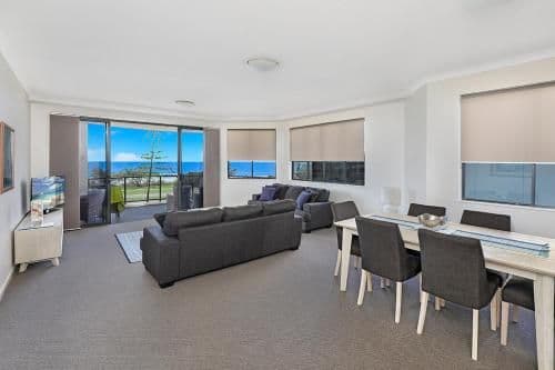 Spacious Southern Oceanview 3 Bedroom Apartment with 2 Balconies (301