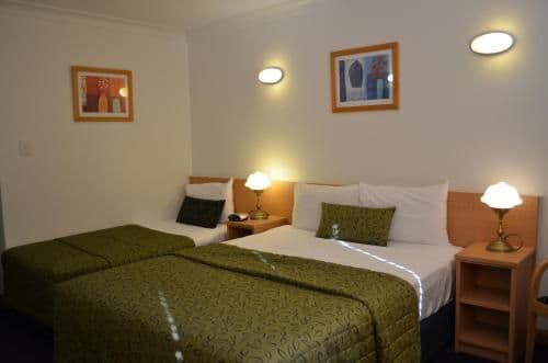Deluxe Queen Room