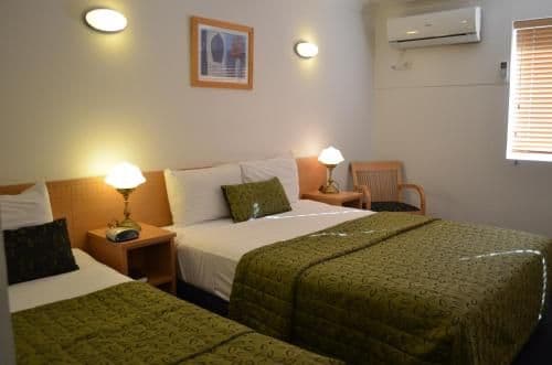Deluxe Queen Room