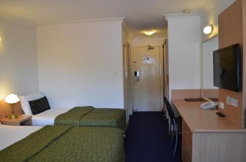 Deluxe Family Room