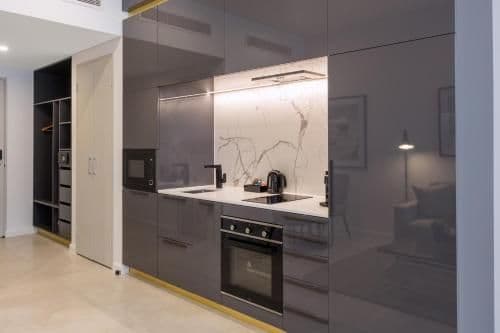 Studio Street Suite