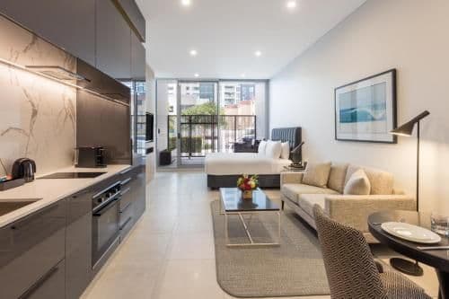 Studio Street Suite