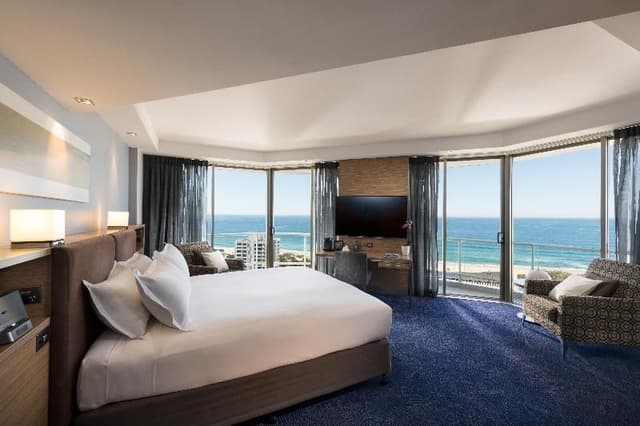 DOUBLE DELUXE OCEAN VIEW