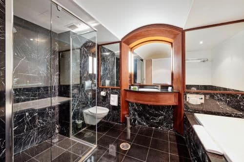 Boutique Suite