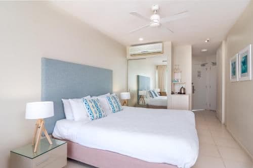 Hotel Suite