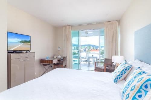Hotel Suite