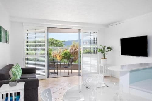 One-Bedroom Apartment with Garden View