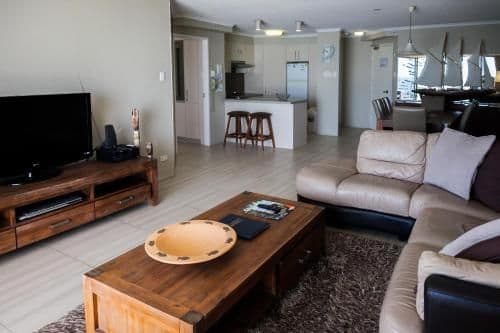Superior One-Bedroom Apartment with Ocean View