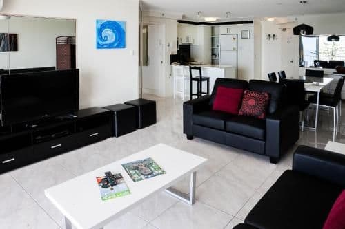 Superior One-Bedroom Apartment with Ocean View