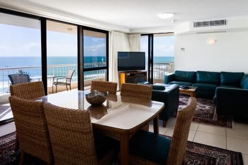 Superior Three-Bedroom Apartment with Ocean View