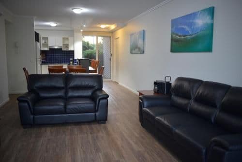Deluxe Two-Bedroom Apartment with Pool View