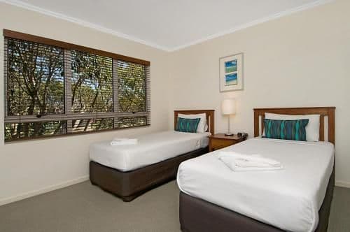 Deluxe Two-Bedroom Apartment with Pool View