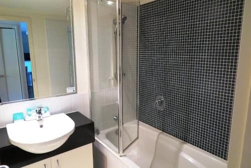 Deluxe Two-Bedroom Apartment with Pool View