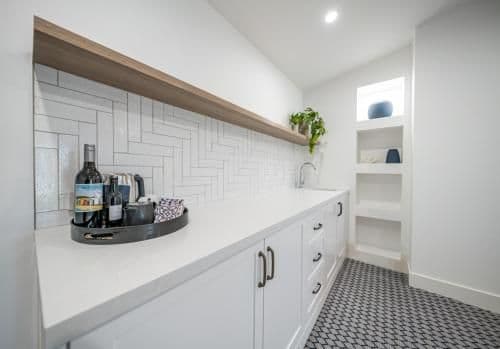 Deluxe Ocean Suite with Kitchenette and Bath