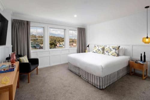 Manor King Room